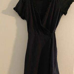 Black wrap dress. Size medium.